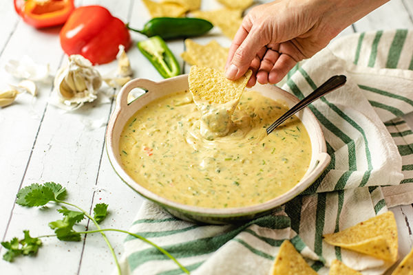 Queso dip, Mexican, cheesy, appetizer, pepperjack, cheese dip, spicy, gluten-free, vegetarian, spinach, cilantro, chilis, peppers