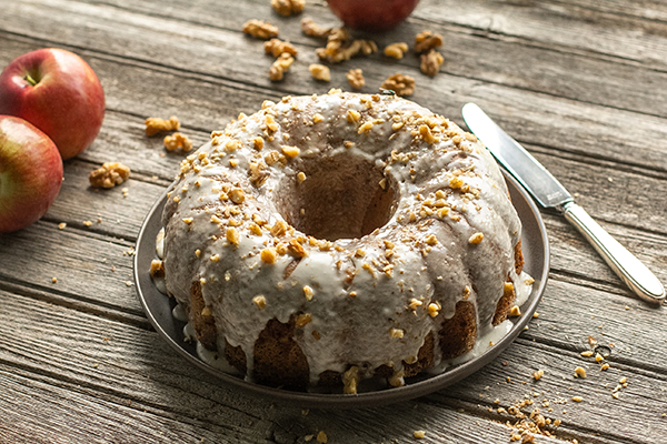 Cinnamon Apple Streusel Cake {spelt}