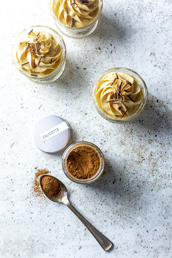 Simple, 5 ingredient low-carb, pumpkin spice mousse