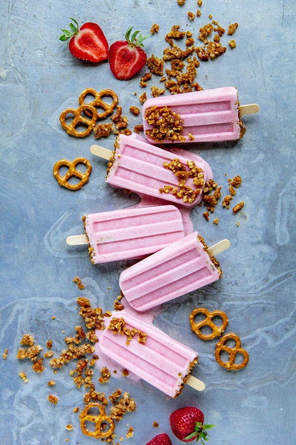 Strawberry Pretzel Dessert Popsicles